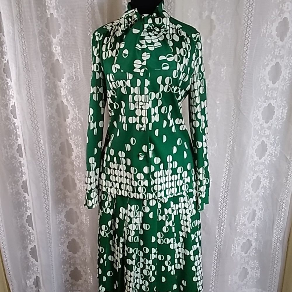 Vintage 2PS Suit Etchings By Butte Polka Women's Dress Size Approximately L M